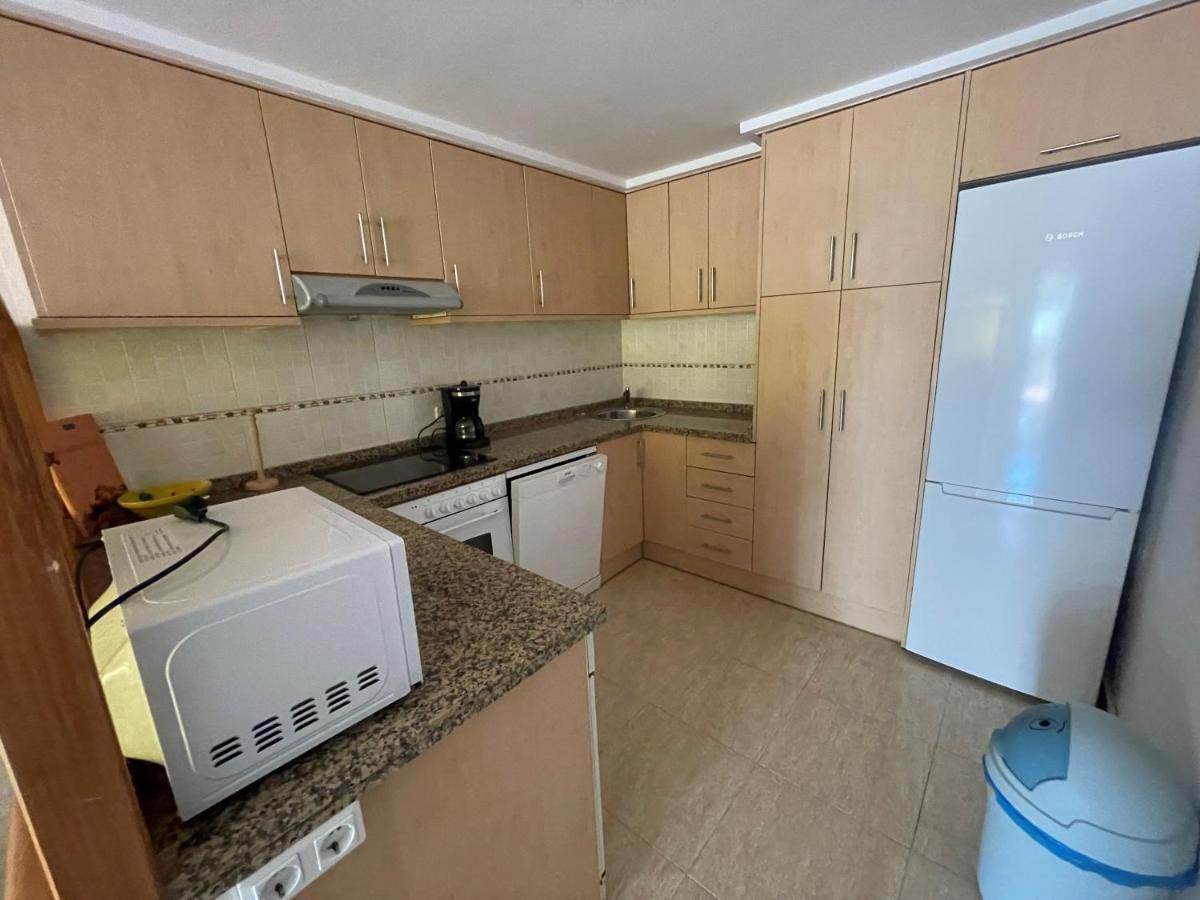 Tetom Primera Linea De Playa Дения Екстериор снимка