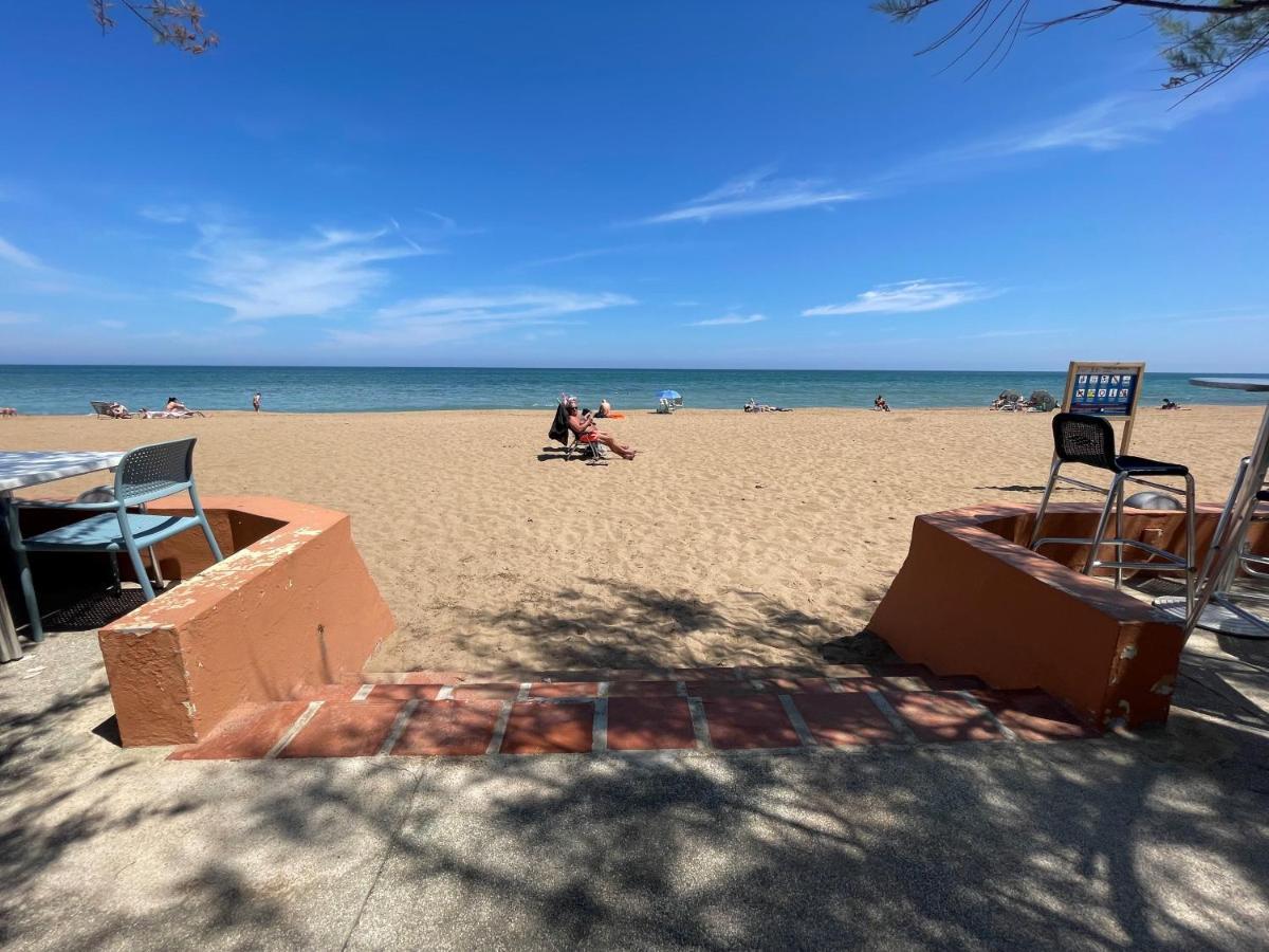 Tetom Primera Linea De Playa Дения Екстериор снимка